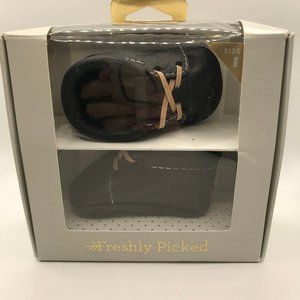 Freshly Picked Moccasins Size 1 Color Onyx Buttery Soft New Made in USA